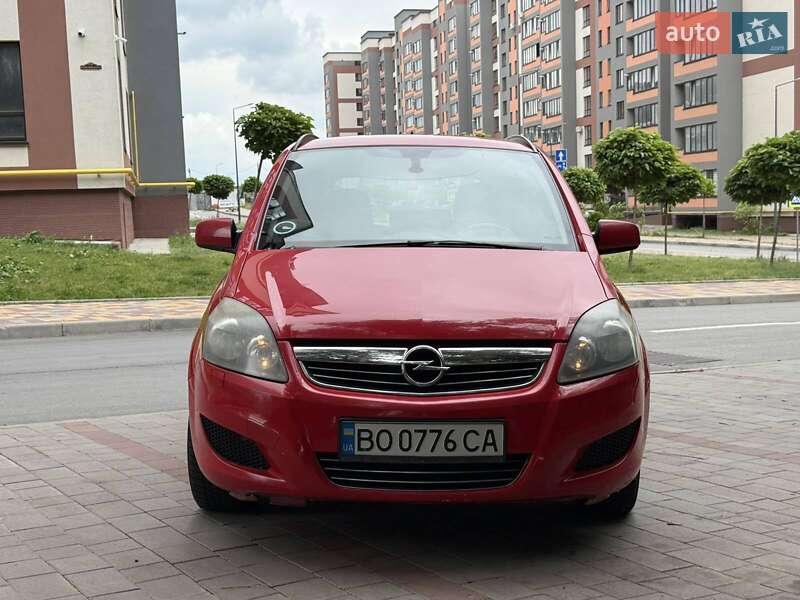 Минивэн Opel Zafira 2010 в Тернополе фото 8 Минивэн Opel Zafira 2010 в Тернополе