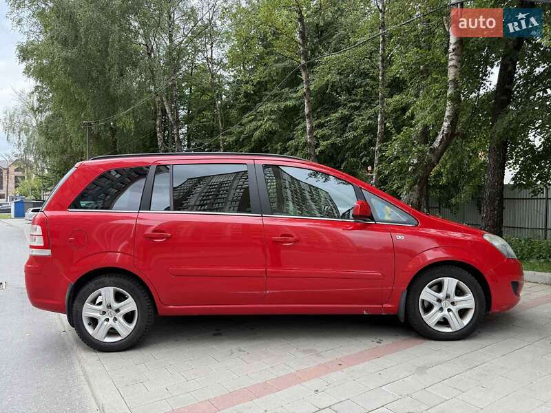 Минивэн Opel Zafira 2010 в Тернополе фото 12 Минивэн Opel Zafira 2010 в Тернополе