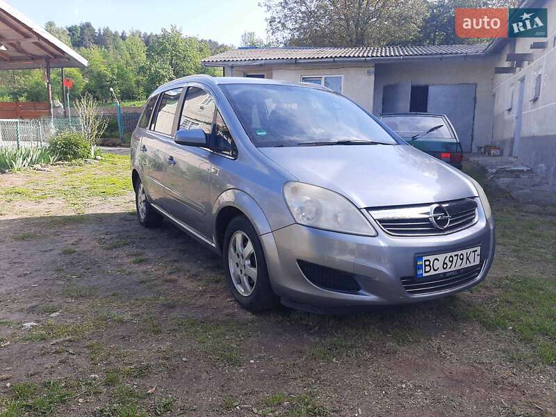 Мінівен Opel Zafira 2008 в Львові