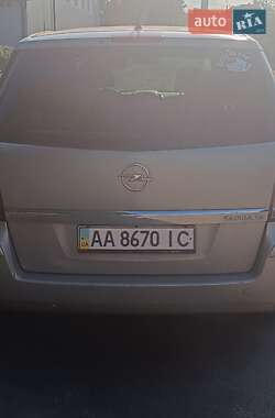 Минивэн Opel Zafira 2007 в 