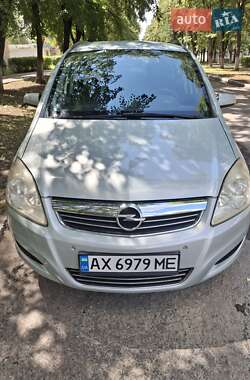 Мінівен Opel Zafira 2009 в Зміїві