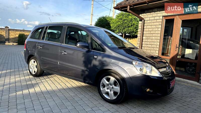 Opel Zafira 2008