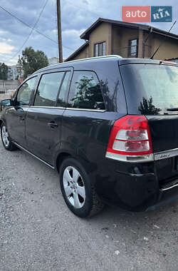 Мінівен Opel Zafira 2008 в Дніпрі