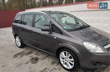 Минивэн Opel Zafira 2009 в 