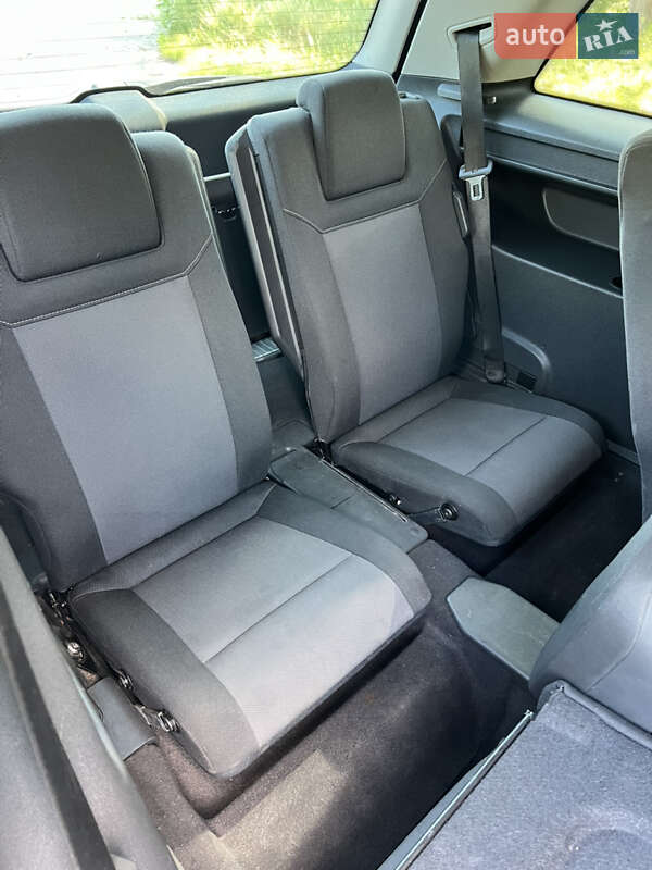 Минивэн Opel Zafira 2008 в Ахтырке фото 28 Минивэн Opel Zafira 2008 в Ахтырке
