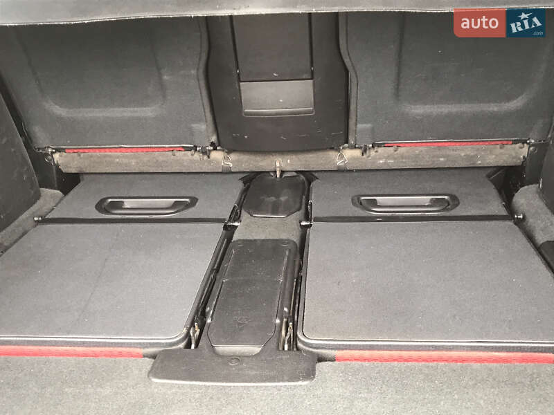 Мінівен Opel Zafira 2004 в Кам'янець-Подільському