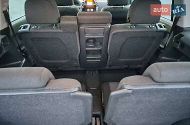 Минивэн Opel Zafira 2011 в 