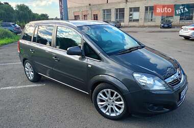Мінівен Opel Zafira 2010 в Рівному