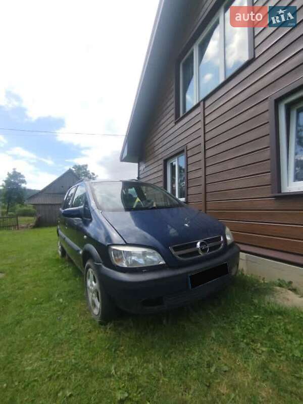 Opel Zafira 2003