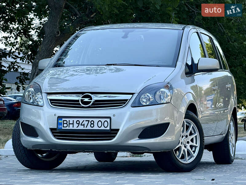 Opel Zafira 2010