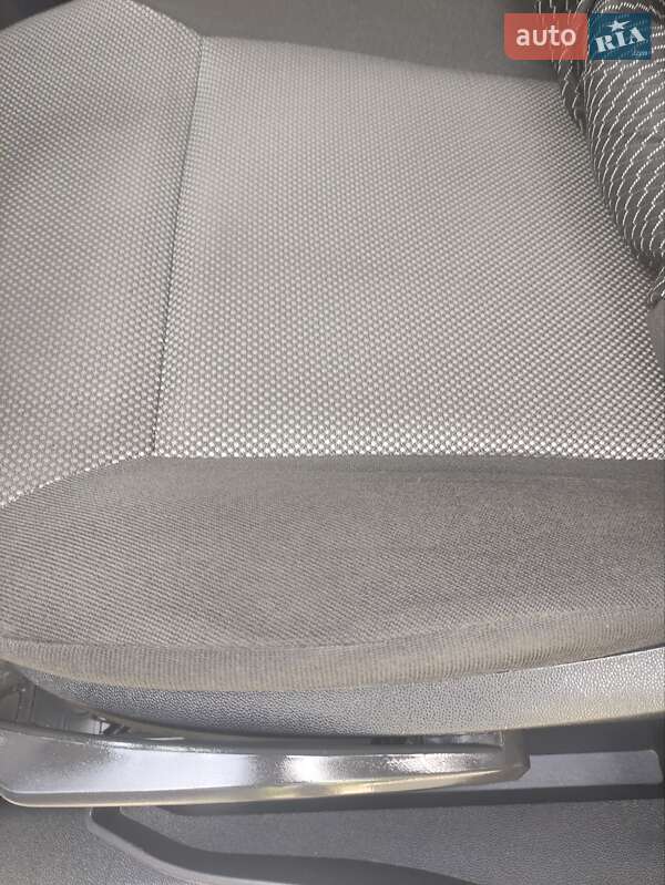 Мінівен Opel Zafira 2011 в Дрогобичі