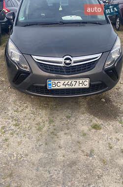 Мікровен Opel Zafira 2015 в Львові
