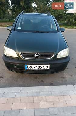 Минивэн Opel Zafira 2001 в Баре