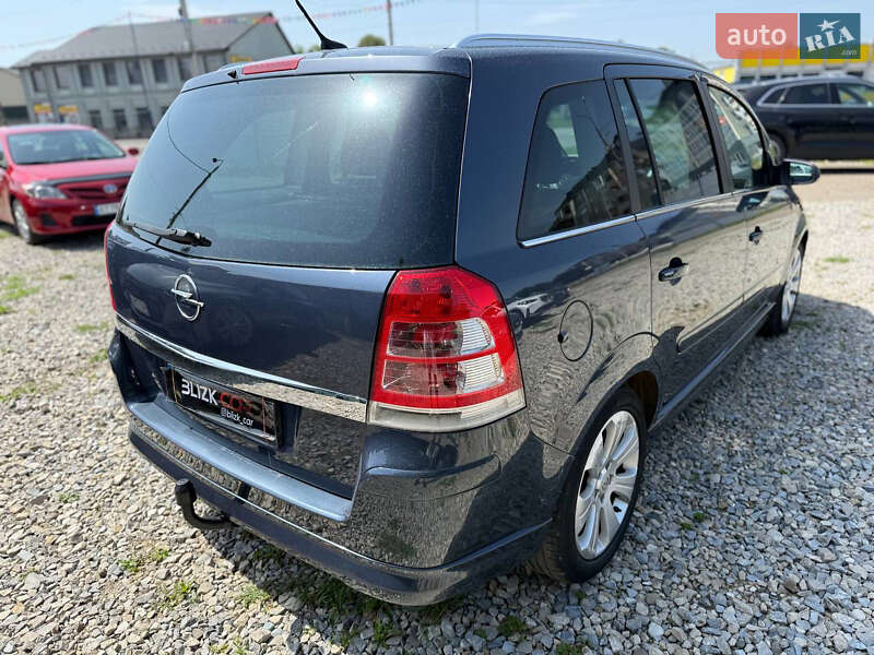 Мінівен Opel Zafira 2008 в Коломиї