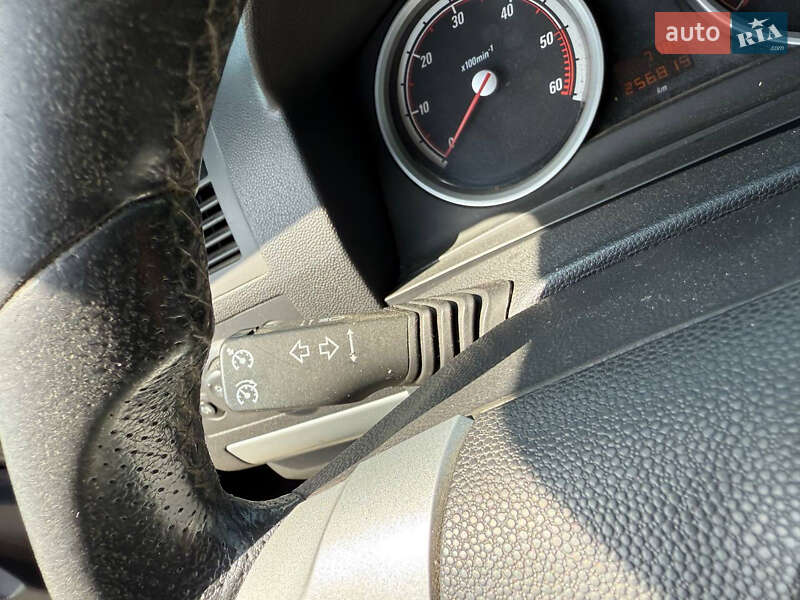 Мінівен Opel Zafira 2008 в Коломиї