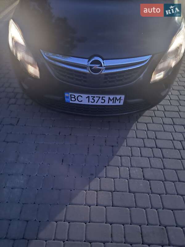 Мінівен Opel Zafira 2012 в Львові фото 27 Мінівен Opel Zafira 2012 в Львові