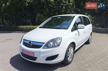 Мінівен Opel Zafira 2011 в Миргороді