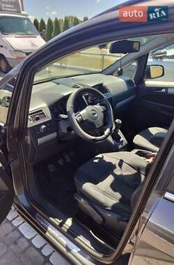 Мінівен Opel Zafira 2010 в Львові