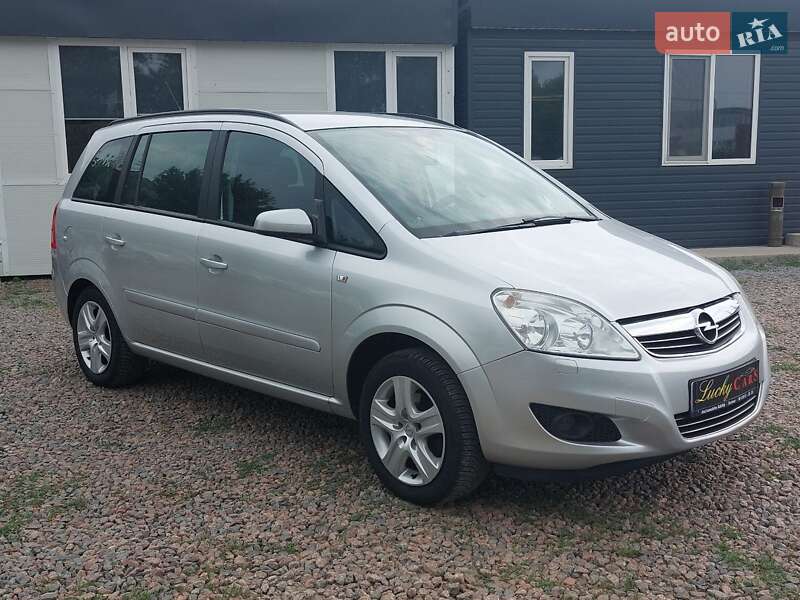 Opel Zafira 2008