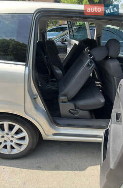Минивэн Opel Zafira 2011 в 