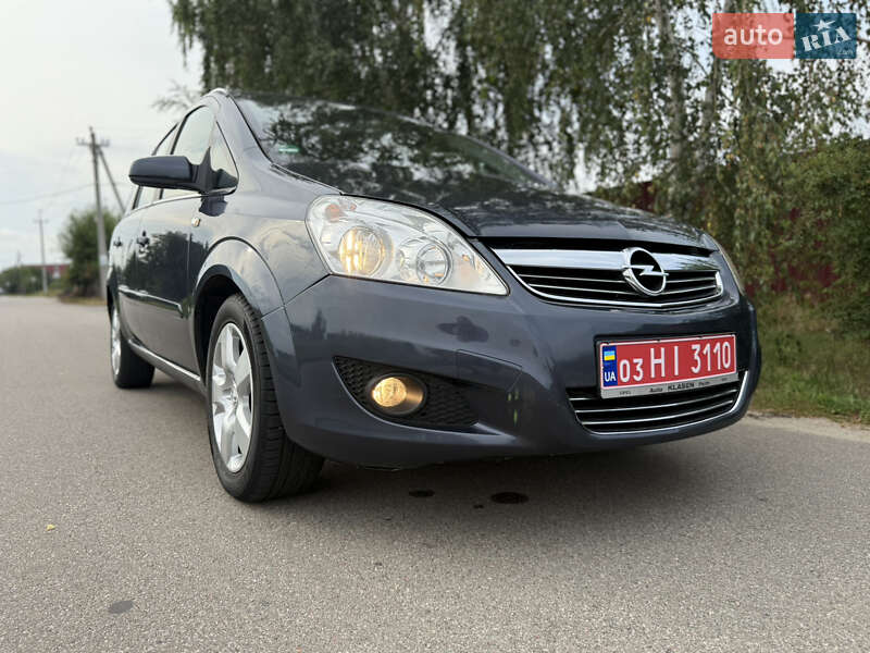 Мінівен Opel Zafira 2008 в Борисполі