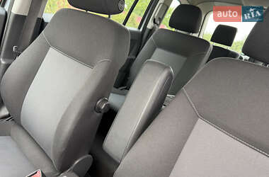 Минивэн Opel Zafira 2008 в 
