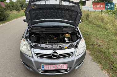 Минивэн Opel Zafira 2008 в 