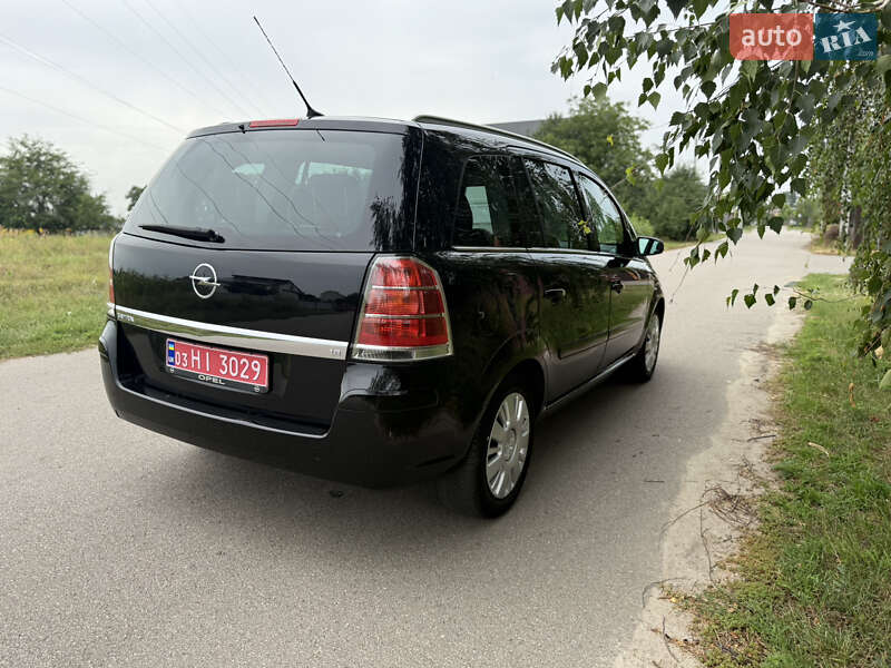 Минивэн Opel Zafira 2008 в Борисполе
