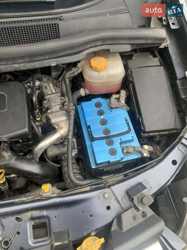 Минивэн Opel Zafira 2008 в Луцке