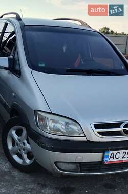 Мінівен Opel Zafira 2003 в Острозі