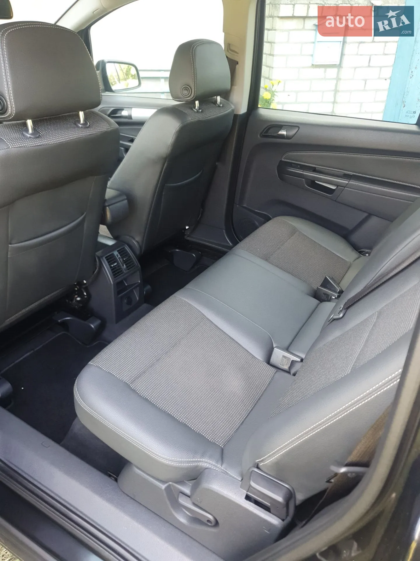 2010 Opel Zafira - мініатюра 5