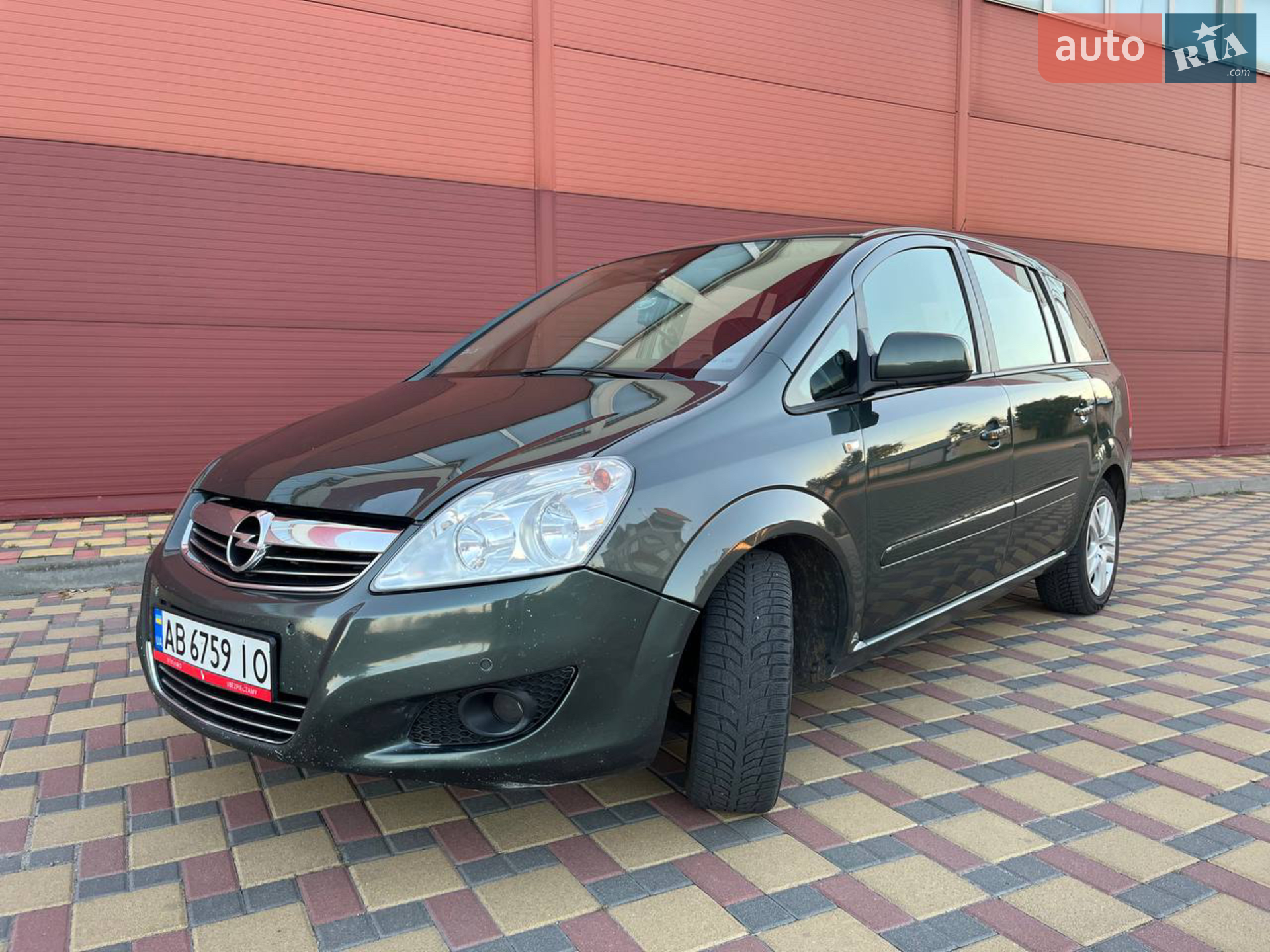 2010 Opel Zafira - мініатюра 2