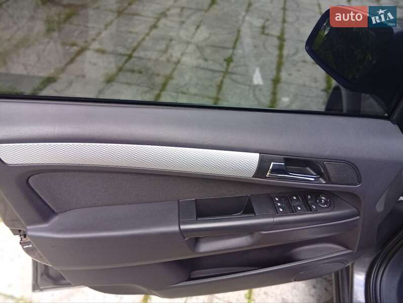 Минивэн Opel Zafira 2010 в Бережанах фото 4 Минивэн Opel Zafira 2010 в Бережанах