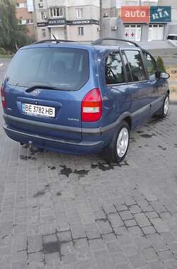 Минивэн Opel Zafira 2002 в Николаеве