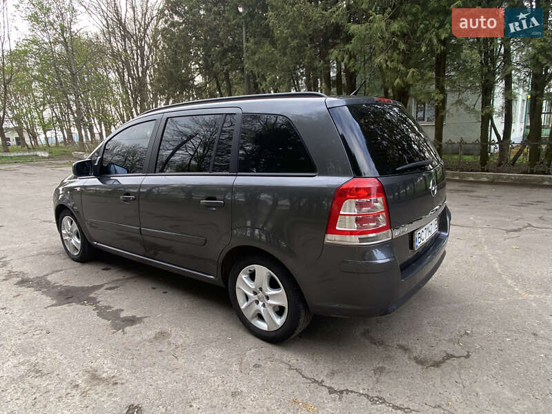 Микровэн Opel Zafira 2012 в Львове фото 13 Микровэн Opel Zafira 2012 в Львове