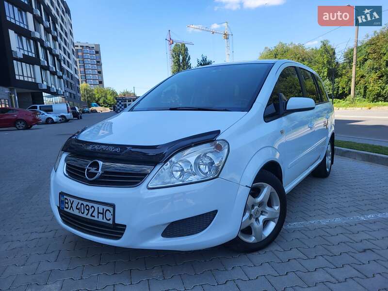 Мінівен Opel Zafira 2008 в Хмельницькому