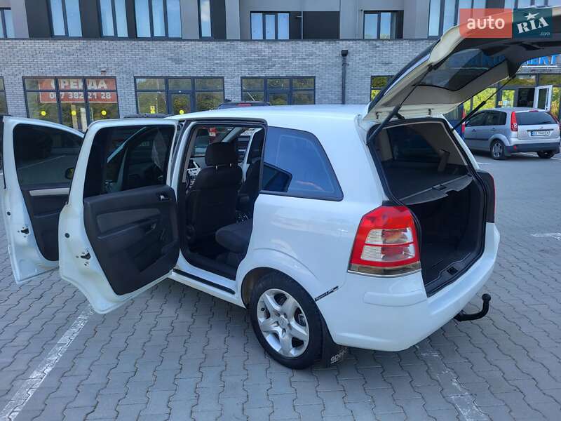 Мінівен Opel Zafira 2008 в Хмельницькому