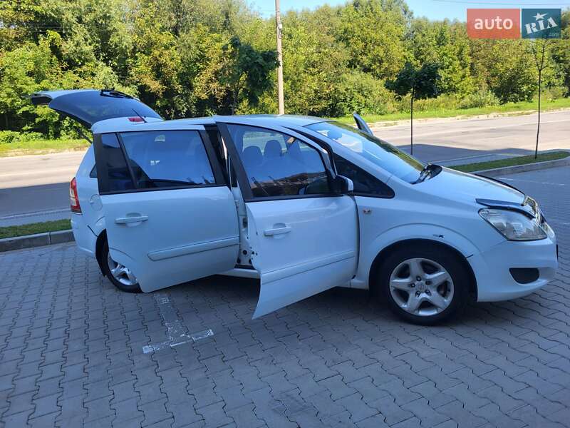 Мінівен Opel Zafira 2008 в Хмельницькому