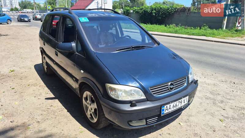 Opel Zafira 2002