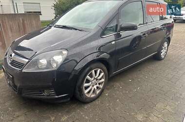 Мінівен Opel Zafira 2008 в Луцьку