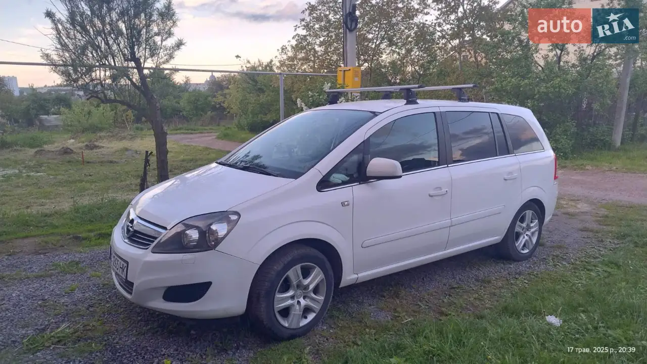2010 Opel Zafira - мініатюра 19