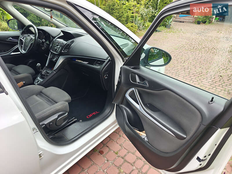 Мінівен Opel Zafira 2014 в Камені-Каширському фото 11 Мінівен Opel Zafira 2014 в Камені-Каширському