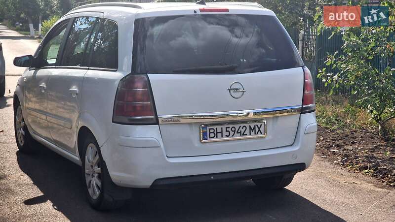 Минивэн Opel Zafira 2007 в Подольске фото 11 Минивэн Opel Zafira 2007 в Подольске