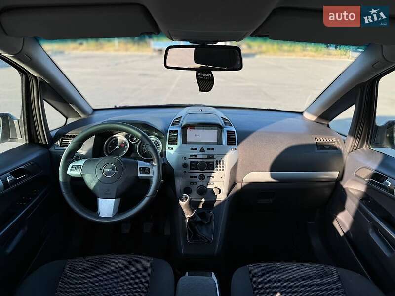 Мінівен Opel Zafira 2008 в Запоріжжі фото 7 Мінівен Opel Zafira 2008 в Запоріжжі