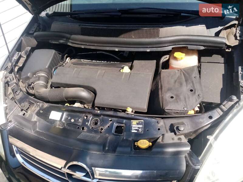 Мінівен Opel Zafira 2008 в Бердичеві