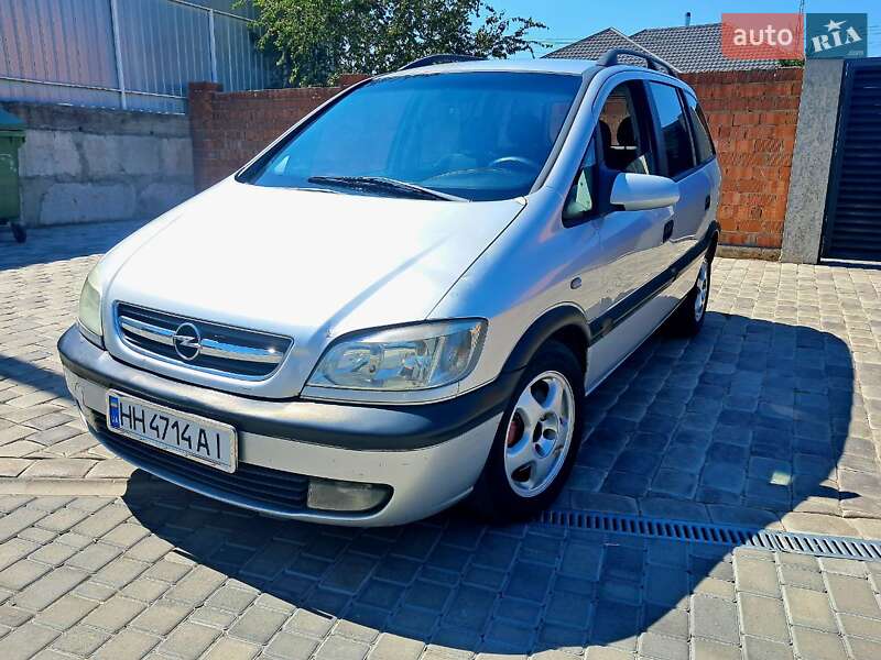Opel Zafira 2000