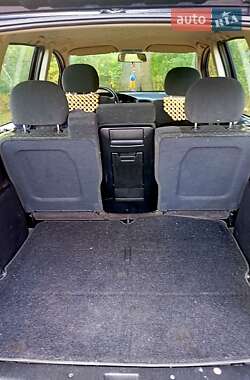 Минивэн Opel Zafira 2003 в Боярке