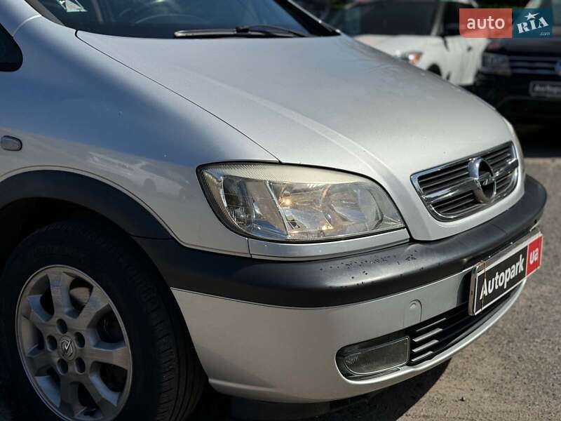 Минивэн Opel Zafira 2003 в Виннице