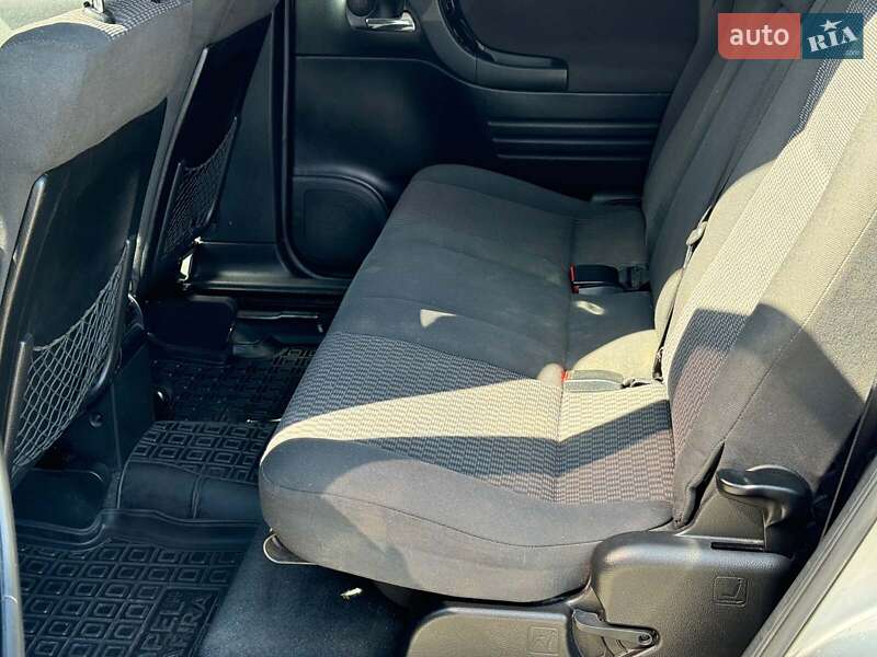 Минивэн Opel Zafira 2003 в Виннице