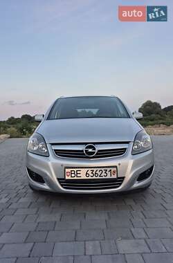 Мінівен Opel Zafira 2011 в 
